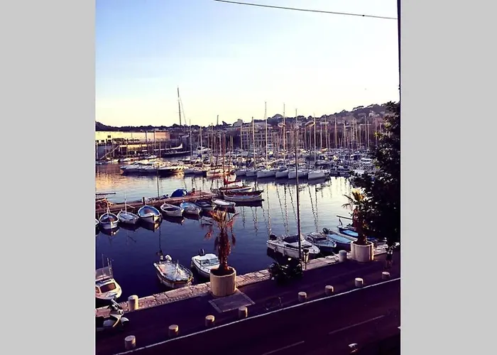 La Ciotat - Magnifique Appartement Climatise Sur Le Port